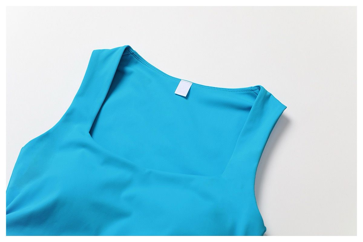 Crop_top_detail.jpg
